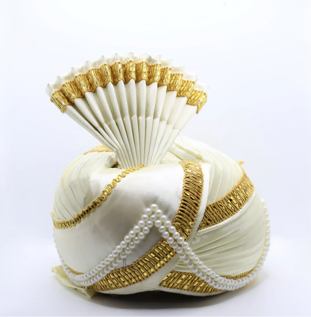 Lot de 13 turbans Indiens blanc