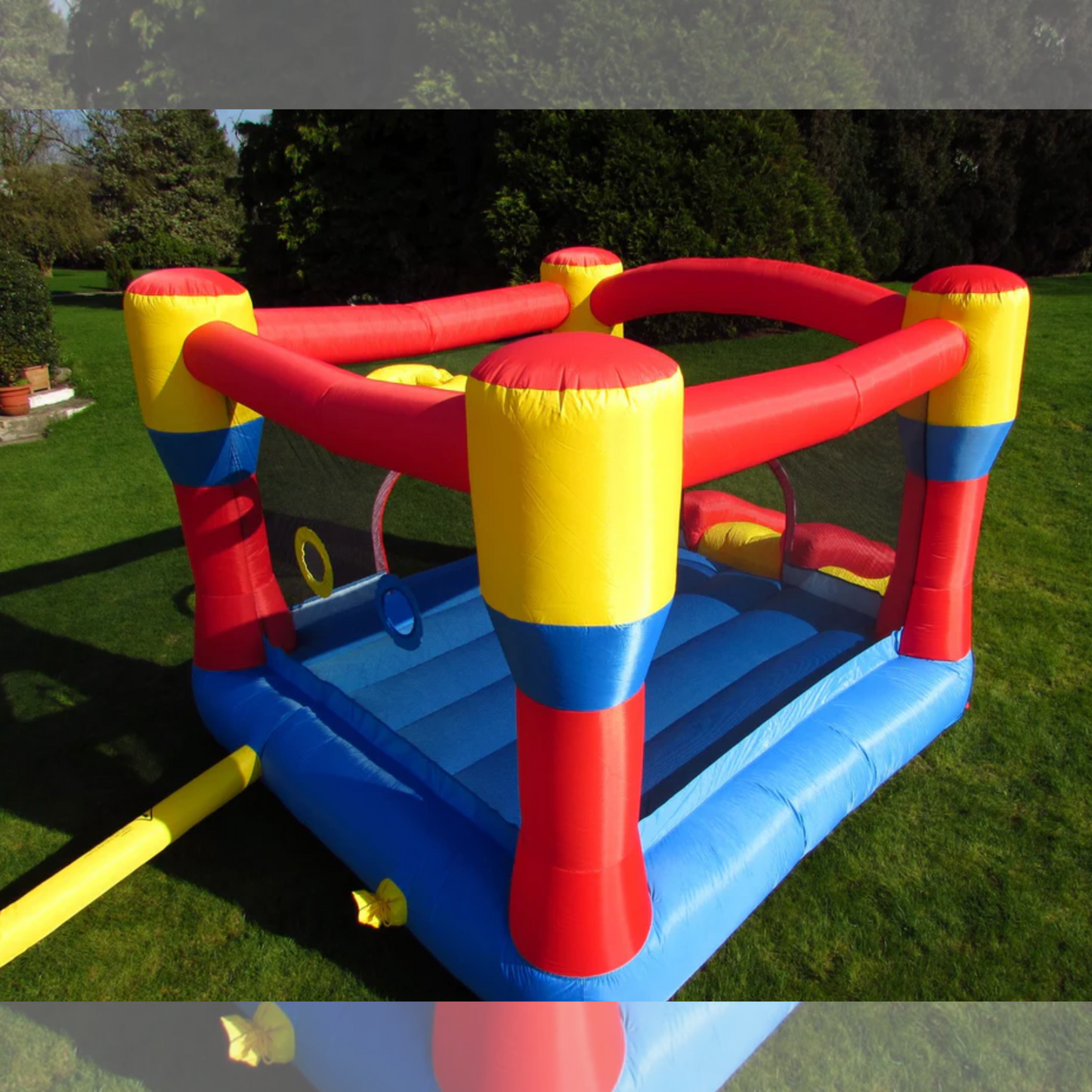 Château Gonflable et Toboggan pour enfants