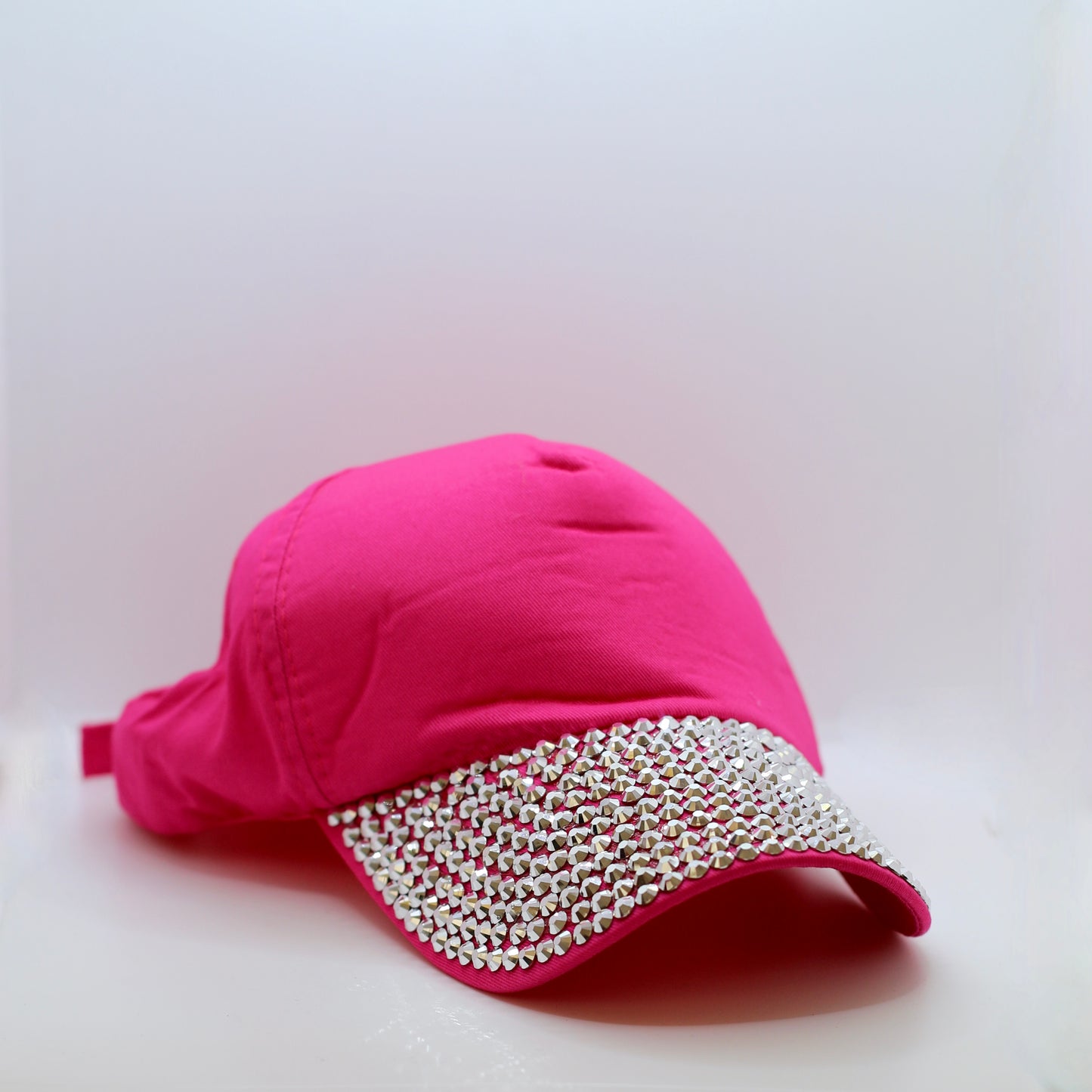 Lot de 17 casquettes strass blancs