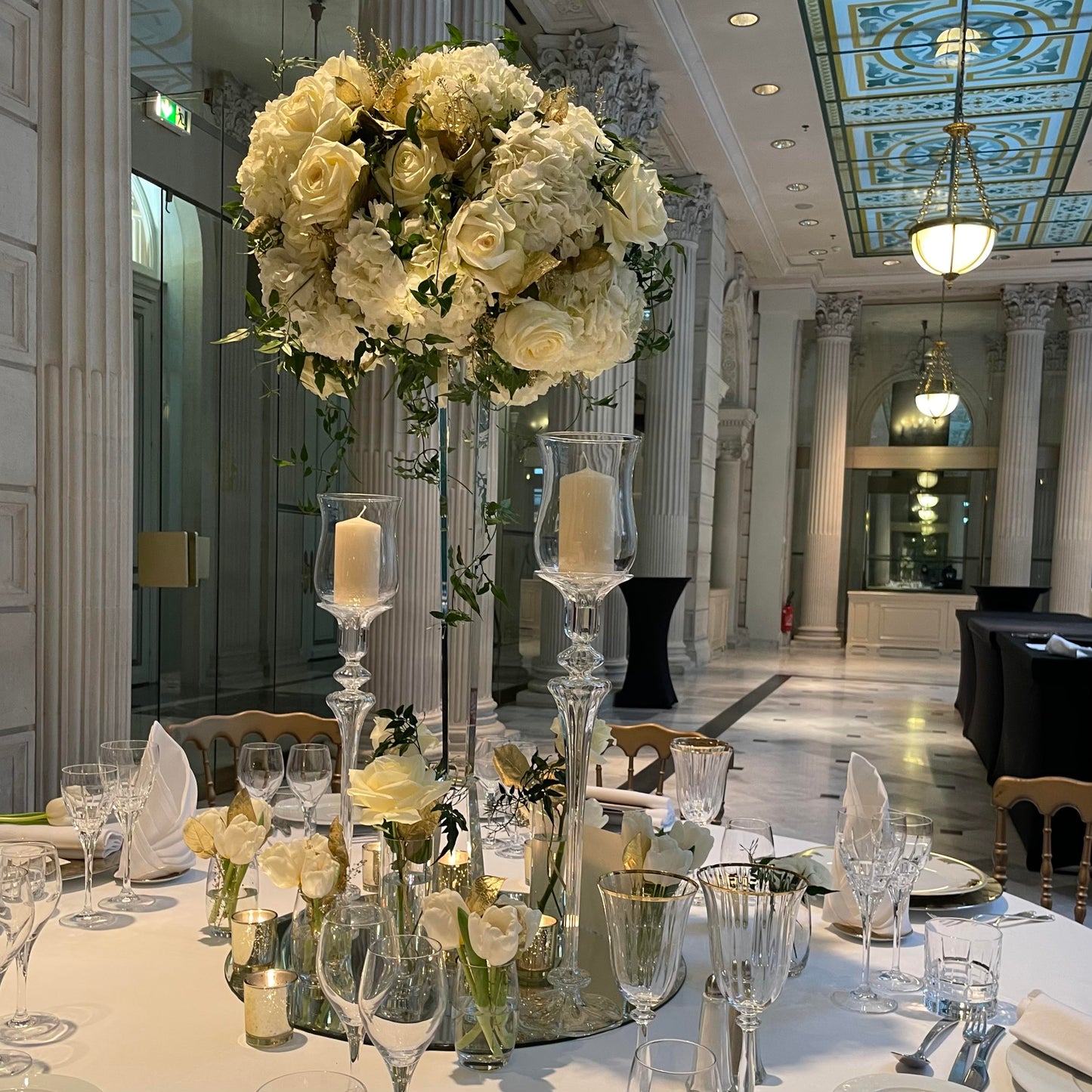 URGENT - Lot de 10 compositions florales blancs