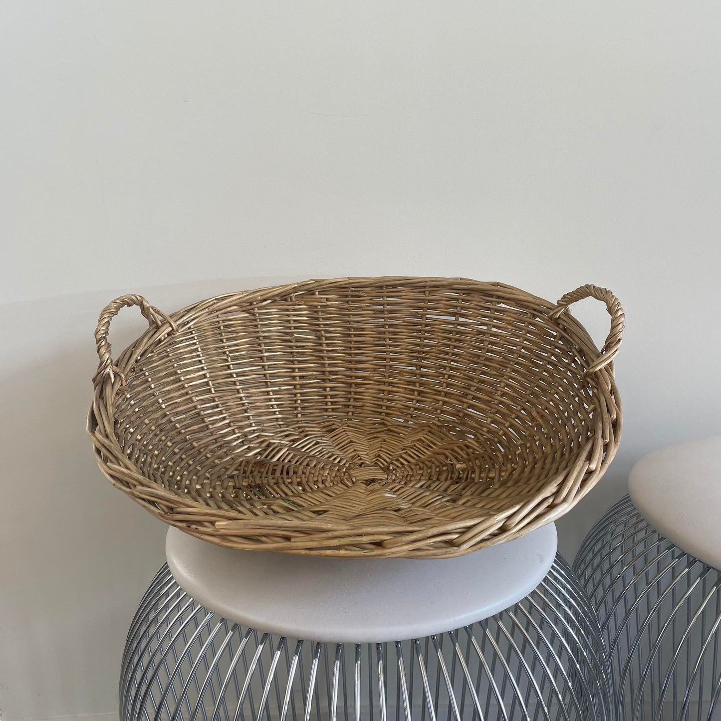 Panier en osier rond